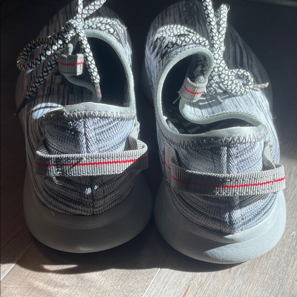 Steve Madden Black and Gray Men's Sneakers “Baldwin” size 8 - Picture 4 of 10